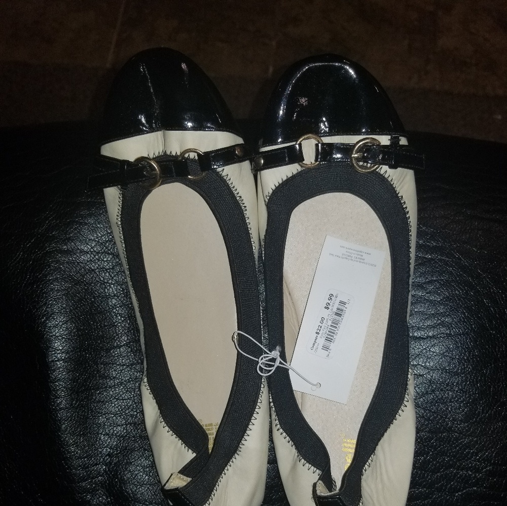Cream & Black Flats